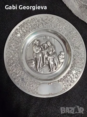 Пано,чиния за стена от калай Германия