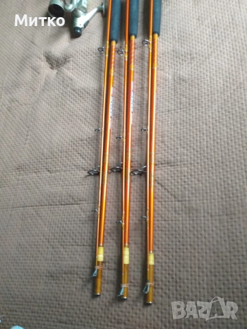  Пръчки плътно фибростъкло 2,70м с макари, снимка 3 - Въдици - 51100633