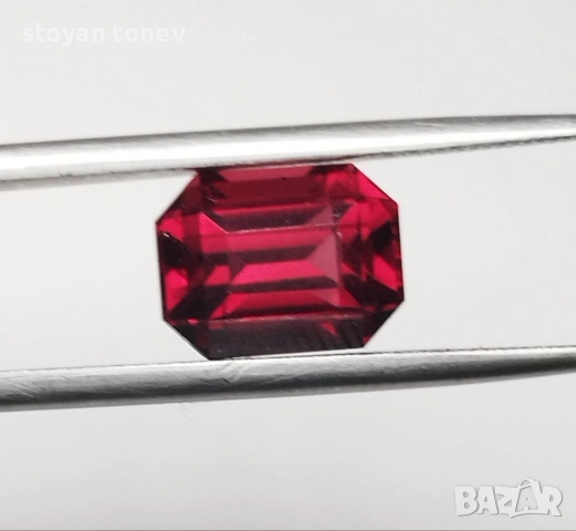 Рядък 3.51 каратов  кърваво червен транат от Африка,натурален, нетретиран! , снимка 5 - Други - 53751901