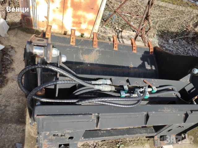 Кофа за мини челен товарач Камацу, снимка 2 - Индустриална техника - 53541050