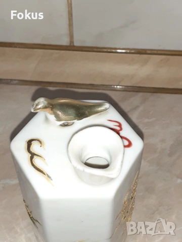 Стара японска свиреща кана за саке ръчно рисувана порцелан, снимка 3 - Антикварни и старинни предмети - 53390689