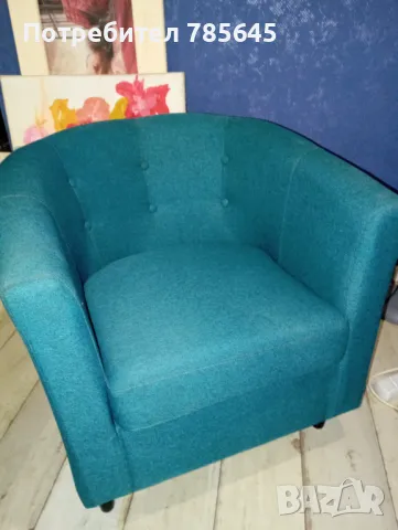 Фотьойл и мек стол.