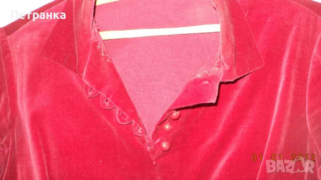 На вашето внимание - 75 годишни дамски костюми, пола i рокля., снимка 7 - Антикварни и старинни предмети - 43992137