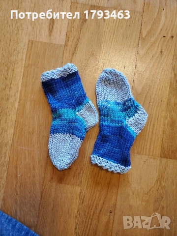 Ръчно плетени бебешки терлички зо бебе от 3 до 6 месеца, снимка 17 - Детски якета и елеци - 42589209