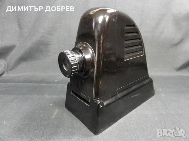 СТАР РЕТРО СОЦ ПОЛСКИ БАКЕЛИТОВ ДИАПРОЕКТОР BAJKA PRL ПРОЖЕКЦИОНЕН АПАРАТ, снимка 4 - Антикварни и старинни предмети - 50720253