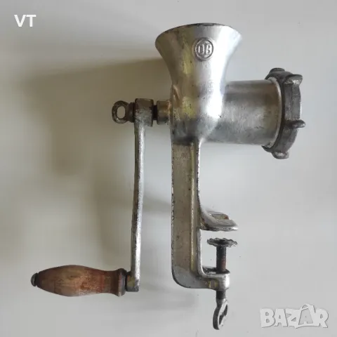 Стара ръчна месомелачка - Номер 8