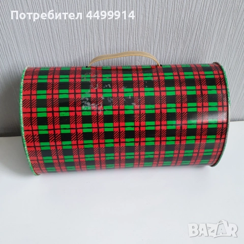 Стара метална руска кутия пипи дългото чорапче, снимка 5 - Колекции - 52050075