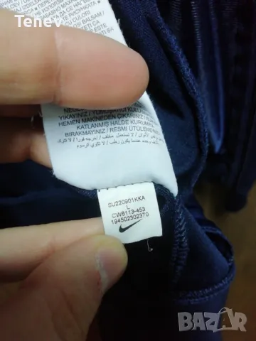 Nike оригинално ново мъжко тъмносиньо горнище размер L спортно , снимка 7 - Спортни дрехи, екипи - 49535522