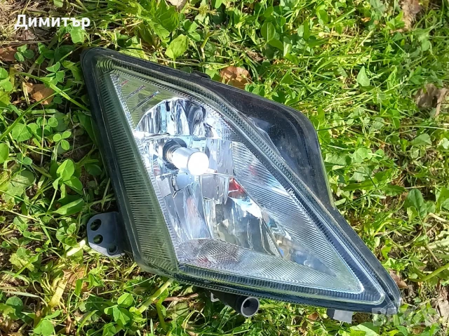 Фар за мъгла JX7B-13B220-DC
дясно Форд Фокус  4, халоген, снимка 2 - Части - 50852766