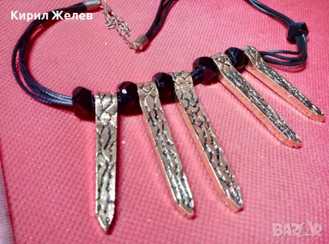 ШАРМАНТНА ПОЗЛАТЕНА РЕТРО АРТ СТИЛ ОГЪРЛИЦА КОЛИЕ 47273, снимка 4 - Колиета, медальони, синджири - 47315758