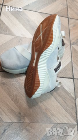 Високи дамски маратонки PUMA, снимка 2 - Маратонки - 41648648