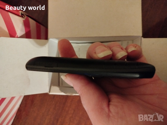 Телефон Max com за части, снимка 2 - Други - 53113755