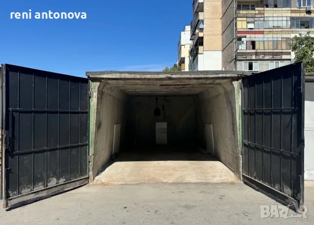 Гараж в Дъбника с паркомясто, снимка 2 - Гаражи и паркоместа - 56007919