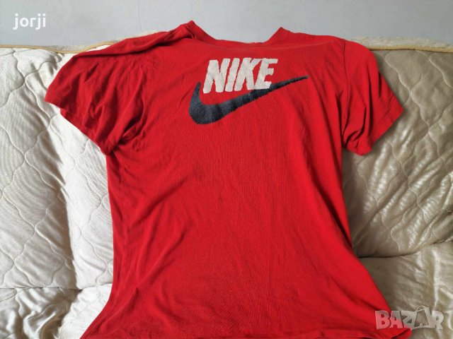 Оригинална тениска Nike Sportswear, снимка 2 - Спортни дрехи, екипи - 41931590