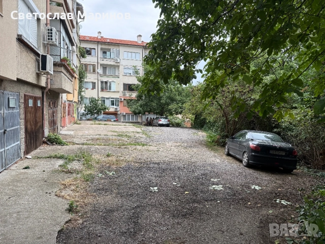 Гараж - 22 квадрата , снимка 9 - Гаражи и паркоместа - 51681967