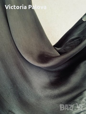 Блуза HUGO BOSS кралска коприна, снимка 15 - Блузи с дълъг ръкав и пуловери - 36028837