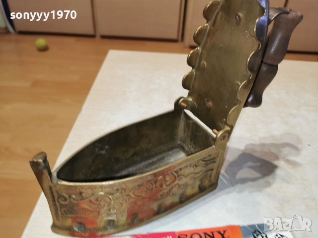 медна ютия-антика 2601261627, снимка 14 - Антикварни и старинни предмети - 53233200