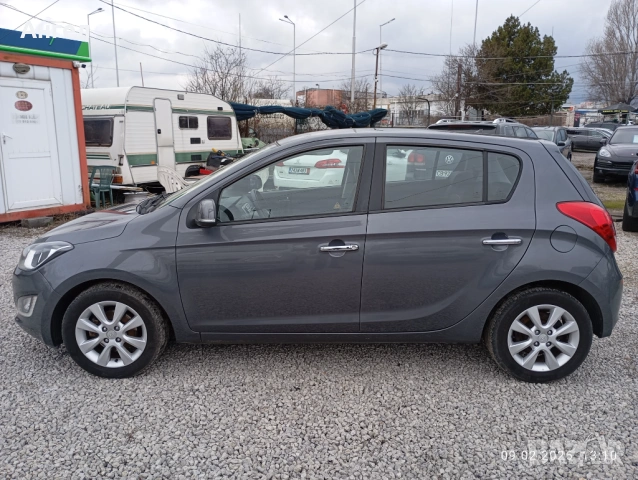 продавам Хюндаи и 20, снимка 2 - Автомобили и джипове - 53425496