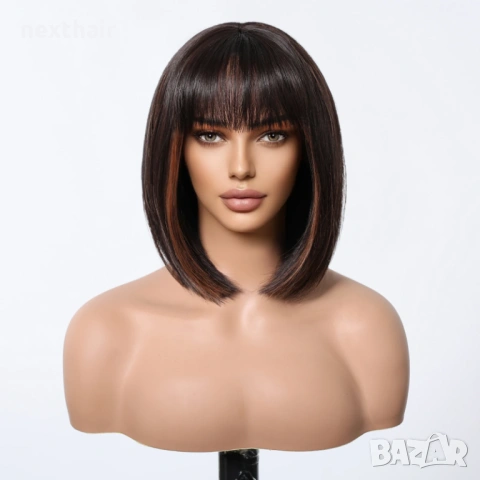 Къса синтетична перука каре 30 см - черна с фини светли кичури и бретон, снимка 4 - Аксесоари за коса - 53541624