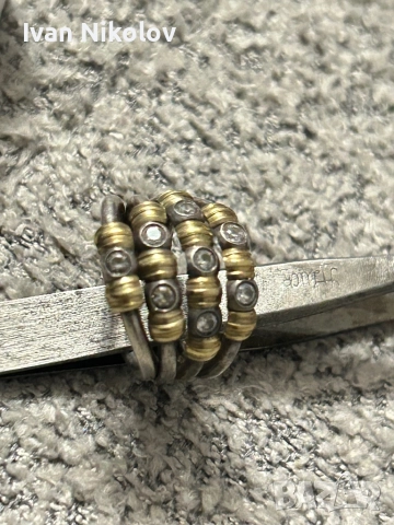 Дамски сребърен пръстен със златни елементи 750 проба, снимка 2 - Пръстени - 52931860