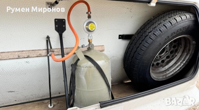 Продавам каравана Хоби, със солар и инвертор., снимка 14 - Каравани и кемпери - 53341629