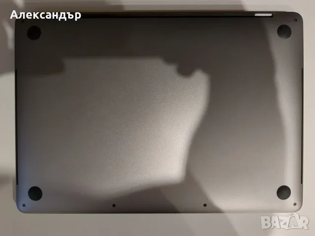 MacBook Pro 16.2 A2251 13 инча, снимка 5 - Лаптопи за дома - 55828213