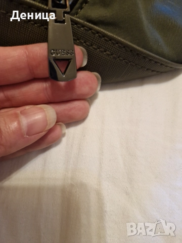 Guess, снимка 7 - Чанти - 51543076