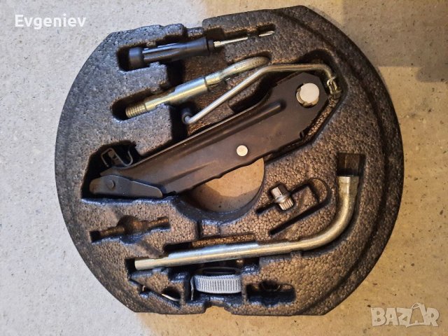 "Патерици"! Резервни гуми тип Патерица -14",15", 16",17",18",19",20", за VW,BMW,Mercedes и др., снимка 10 - Аксесоари и консумативи - 36231172