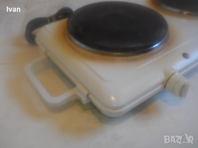 Немски двоен ел. котлон реална мощност 2500W Clatronic Internatoinal почти нов 3,8кг  старо качество, снимка 3 - Котлони - 51694459