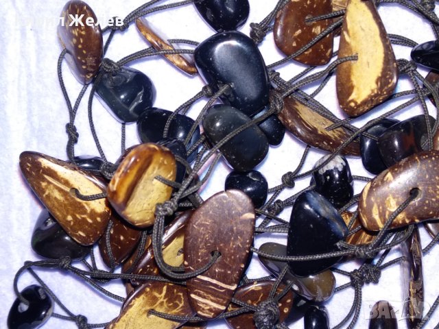 ШАРМАНТНО ХЕНД МЕЙД ВЕЧЕРНО ЛЯТНО АРТ КОЛИЕ ОГЪРЛИЦА от КОКОС и ЧЕРЕН ОНИКС 56541, снимка 5 - Колиета, медальони, синджири - 41761565