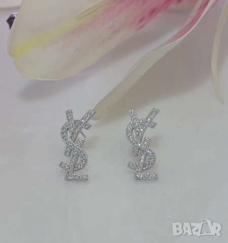 обеци от медицинска стомана в кутия chanel Bvlgari ysl saint laurent , снимка 3 - Обеци - 51147081