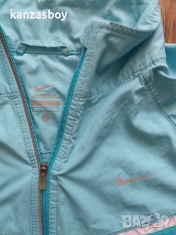Nike Windfly Jacket - страхотна дамска ветровка , снимка 7 - Спортни екипи - 36358544
