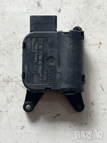 Моторче клапи парно VW Seat Skoda, снимка 6 - Части - 53379947