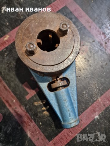 Тричотка Резби Нова