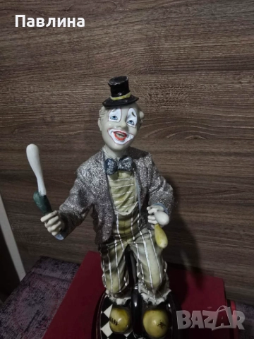 Голяма фигура на клоун, снимка 2 - Декорация за дома - 52324819