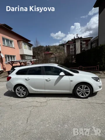 Opel Astra J 1.4 Turbo Бензин/Газ | 140 к.с. | Комби | 2011 г., снимка 2 - Автомобили и джипове - 56007380