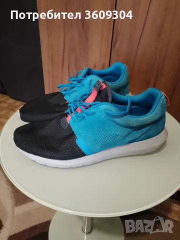 Маратонки Nike , снимка 4 - Маратонки - 49672311