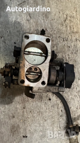 Дроселова Клапа за VW Golf 3 1995, снимка 2 - Части - 53036252