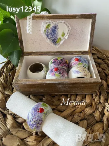 Кутия с шест пръстени за салфетки с люляк!, снимка 3 - Аксесоари за кухня - 50421560