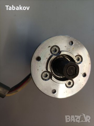 Безчетков, стъпков електро мотор AXI 4120, снимка 5 - Други инструменти - 41189713