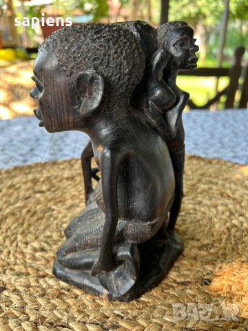 Дървопластика “Майката на черна Африка”, снимка 3 - Антикварни и старинни предмети - 41474934