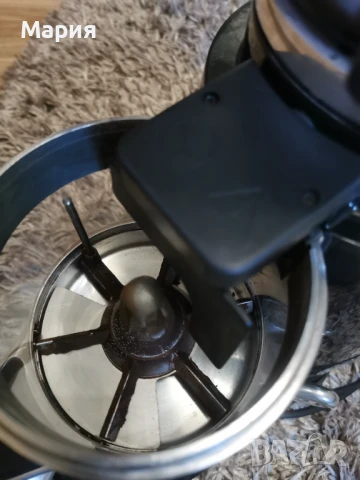 Продавам професионална кафемелачка , снимка 7 - Кафе машини - 50616817