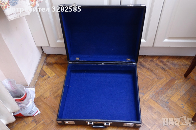 Акордеон Велтмайстер Метеор 120 баса, снимка 15 - Акордеони - 36119993