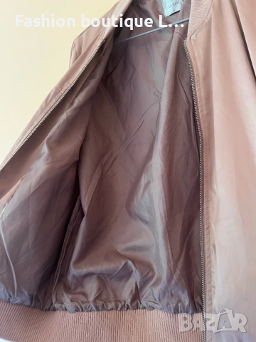 Сатенено якенце тип бомбър с уникален гръб с бродерия от мъниста и пайети М размер с джобове CULTURE, снимка 6 - Якета - 51667315