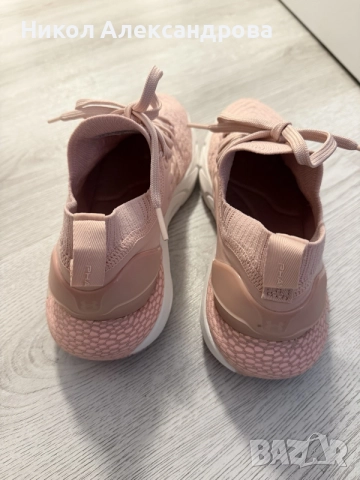 Under Armour маратонки розови , снимка 3 - Маратонки - 56233022