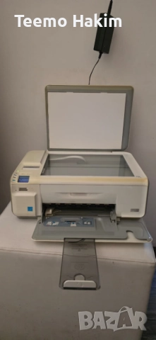 Принтер Photosmart C4480 All in One, снимка 3 - Принтери, копири, скенери - 52511352