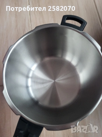 немска тенджера под налягане 6л, снимка 2 - Съдове за готвене - 53529685