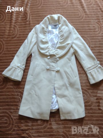 Палто Magda , снимка 6 - Палта, манта - 41956197