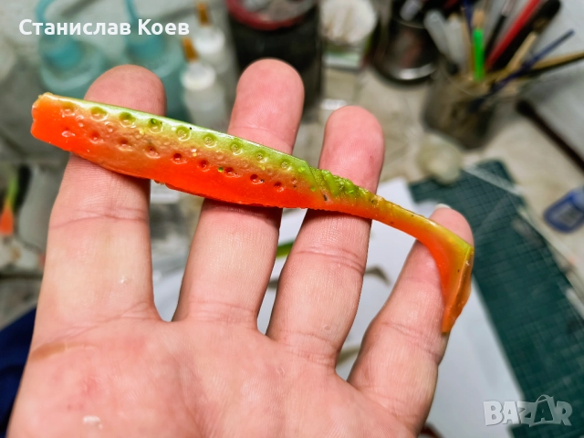силиконова примамка funky 4 и 4.5 инча, снимка 3 - Такъми - 52596455