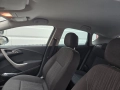 Opel Astra 2012, снимка 16